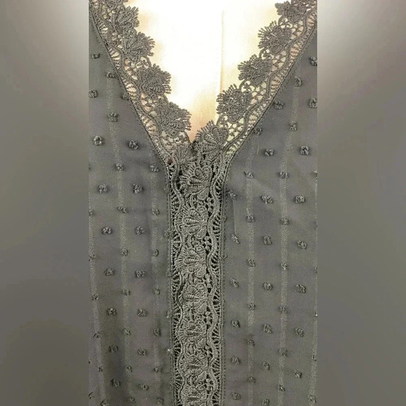 Black V Neck Blouse with Lace Details (Size 2X) - Picture 3 of 3